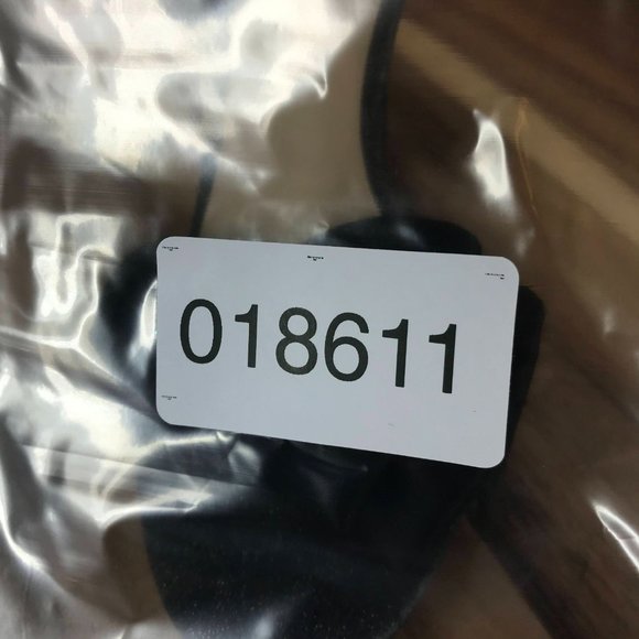 Max Studio Black Ankle Strap Embellished Pump Heel Sandals Womens Size 6 B - Picture 7 of 7